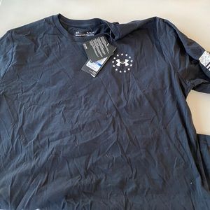 Under amour shirt mens